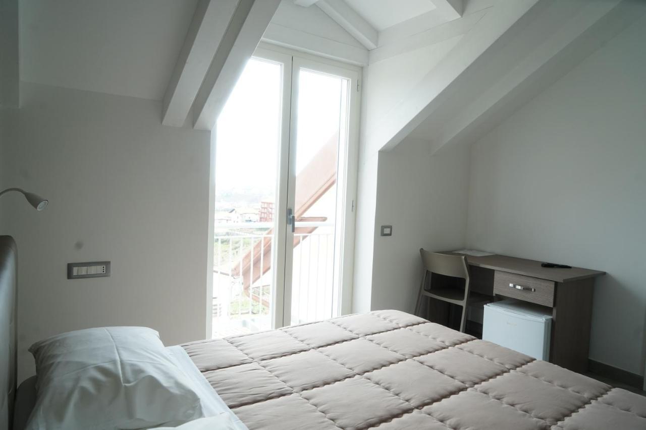 Bed and Breakfast Acqua Leggia Аджерола Экстерьер фото